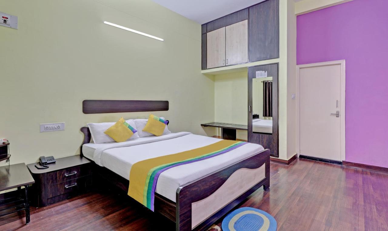 Guru Comforts Bangalore Extérieur photo